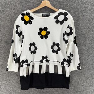 Spree Sport Blouse Women S Small White Floral 3/4 Sleeve Round Neck Cotton